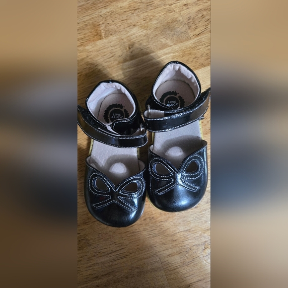 Livie & Luca Blafk - Picture 5 of 9